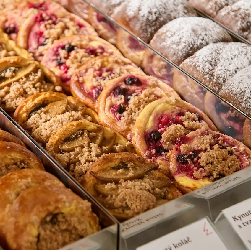 Yeast pastries with fruit and crumble at Eska bakery.